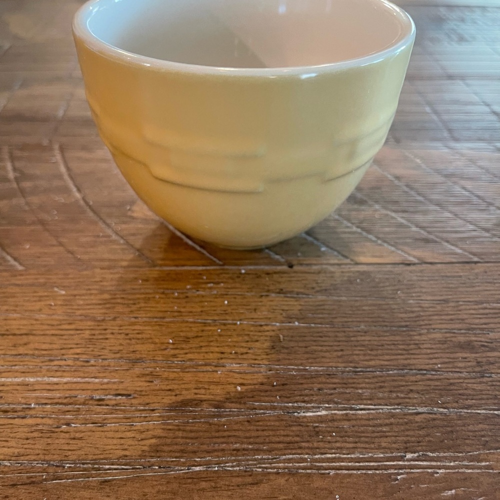 Longaberger Woven Traditions Butternut 4” Entertaining Bowl - Picture 2 of 6